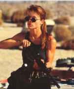 Terminator 2 il giorno del giudizio scena con Linda Hamilton Sarah Connor