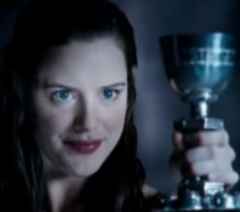 Merlin Stagione 1 episodio 4  scena con Michelle Ryan